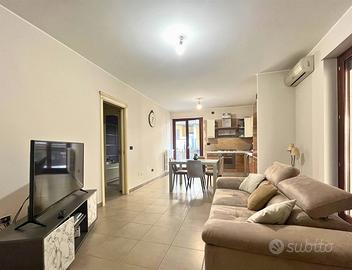 Appartamento con giardino BARONE003572