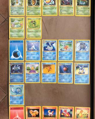 Lotto carte pokemon set base