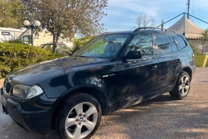 Bmw X3 2.0 Tdi con clima interni pelle