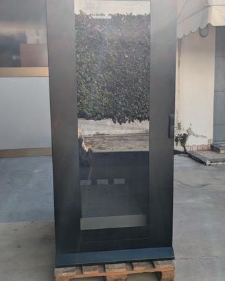 Armadio Rack per server