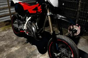 Husqvarna SM 125 (PREZZO TRATTABILE)