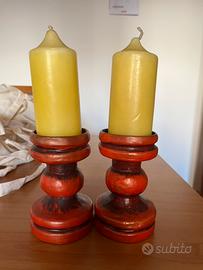Coppia di candelabri con candele, originali Thun