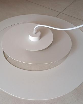Lampadario a sospensione bianco a spirale