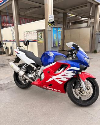 HONDA CBR600F 2000 ISCRITTA EPOCA 31.000km