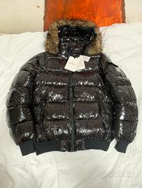 Giacca Moncler– Modello Lucido con Pelliccia