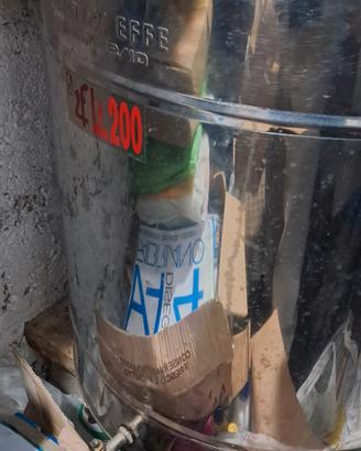 fusto olio in acciaio da 200 lt