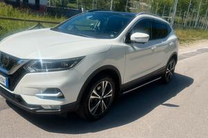 Nissan qahqai