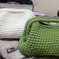  2 Clutch  colore verde pistacchio e  panna