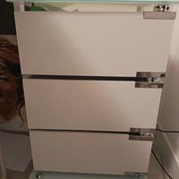 piccola cassettiera