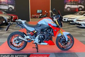 BMW F 900 R Sport