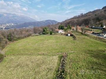 Terreno di 5455 m² a Pontida