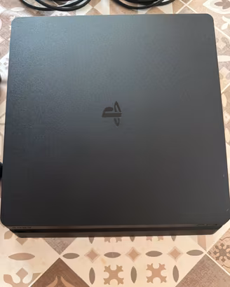 Playstation 4 Slim - 1TB