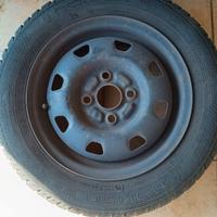 Gomme auto invernali con cerchioni buono stato