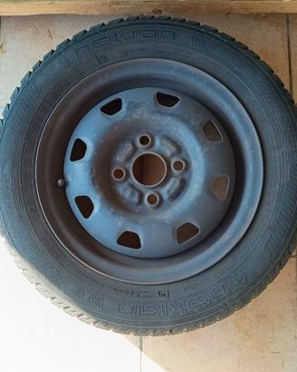 Gomme auto invernali con cerchioni buono stato