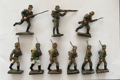 Vecchi soldatini in pasta Lineol