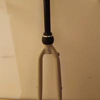 Forcella bici completa con ammortizzatore