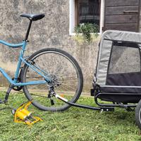 BICICLETTA CON CASCHETTO E CARRELLO PORTA CANI