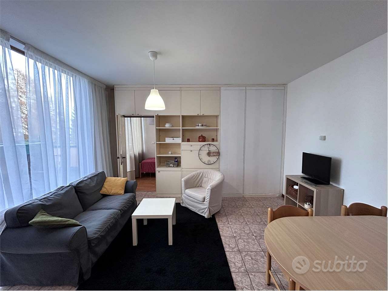 Appartamento arredato con terrazzo - Vista 3
