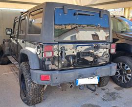 Jeep Wrangler Unlimited 2.8 CRD DPF Sahara Auto