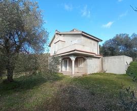 VILLA in Via De Martini, recente, da ultimare