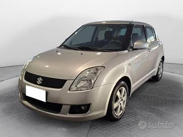 Suzuki Swift 1.3 16v GL 4x4 5p