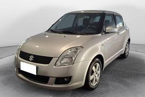 Suzuki Swift 1.3 16v GL 4x4 5p