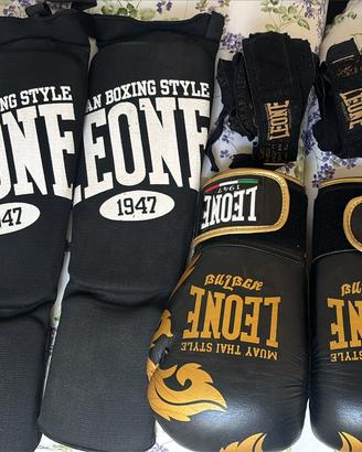 Equipaggiamento sport da combattimento