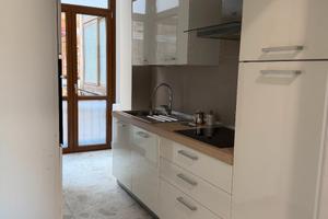 Camere singole in appartamento nuovo