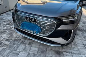 AUDI Q4 e-tron S line edition