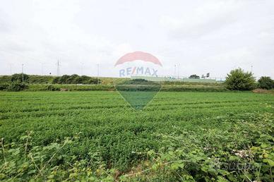 TERRENO COMMERCIALE/RESIDENZIALE