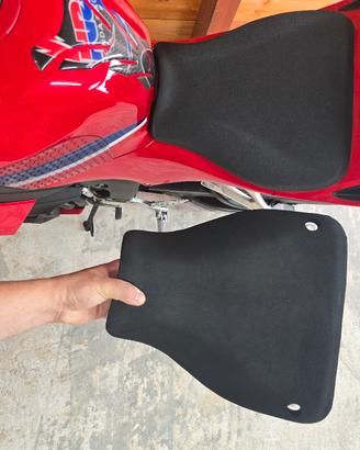 Sella recing anti scivolo CBR 600 rr 