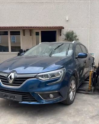 RICAMBI DISPONIBILI RENAULT MEGANE 1.5 DIESEL 2022