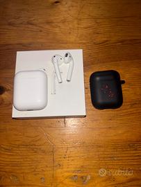 Cuffie AirPods 2ª generazione con cavo di ricarica