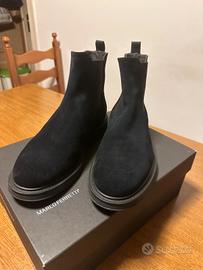 stivaletti camoscio neri uomo