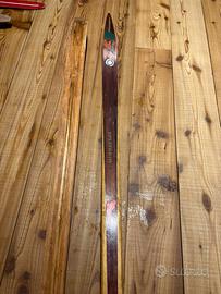 Sci legno fondo vintage
