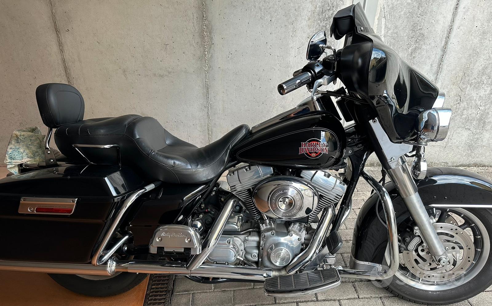 Harley Davidson electra glide Moto e Scooter In vendita a Treviso