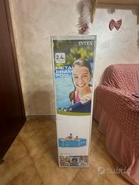 piscina più telo 100€ non trattabile