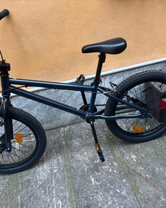 BICI Bmx freestyle BTWIN