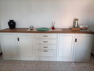 grande credenza