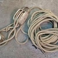 Antichi Bozzelli Vintage a 4 Pulegge con Corda