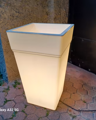 Vaso lampada da esterno Teraplast