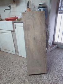 Tavola grosso spessore di legno di Pino Silvestre