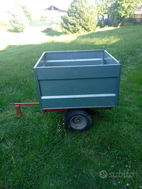 Carrello per trattorino