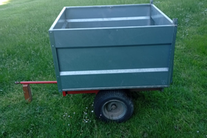 Carrello per trattorino