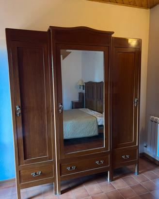 Camera da letto stile liberty eccezionale