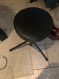 Sgabello richiudibile