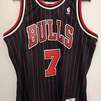 TONI KUKOC CHICAGO BULLS MITCHELL & NESS (L)
