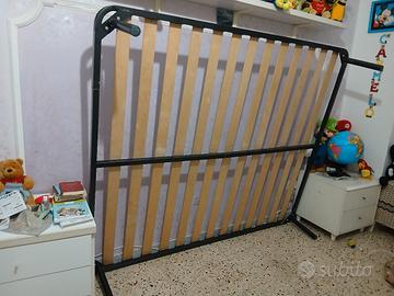 retd in doghe di legno pwr letto matrimoniale