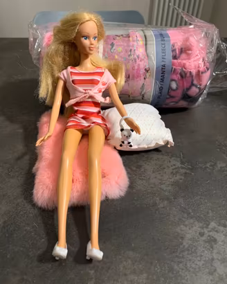 Barbie con plaid Topolina