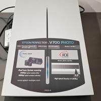 Epson V700 Perfection photo
